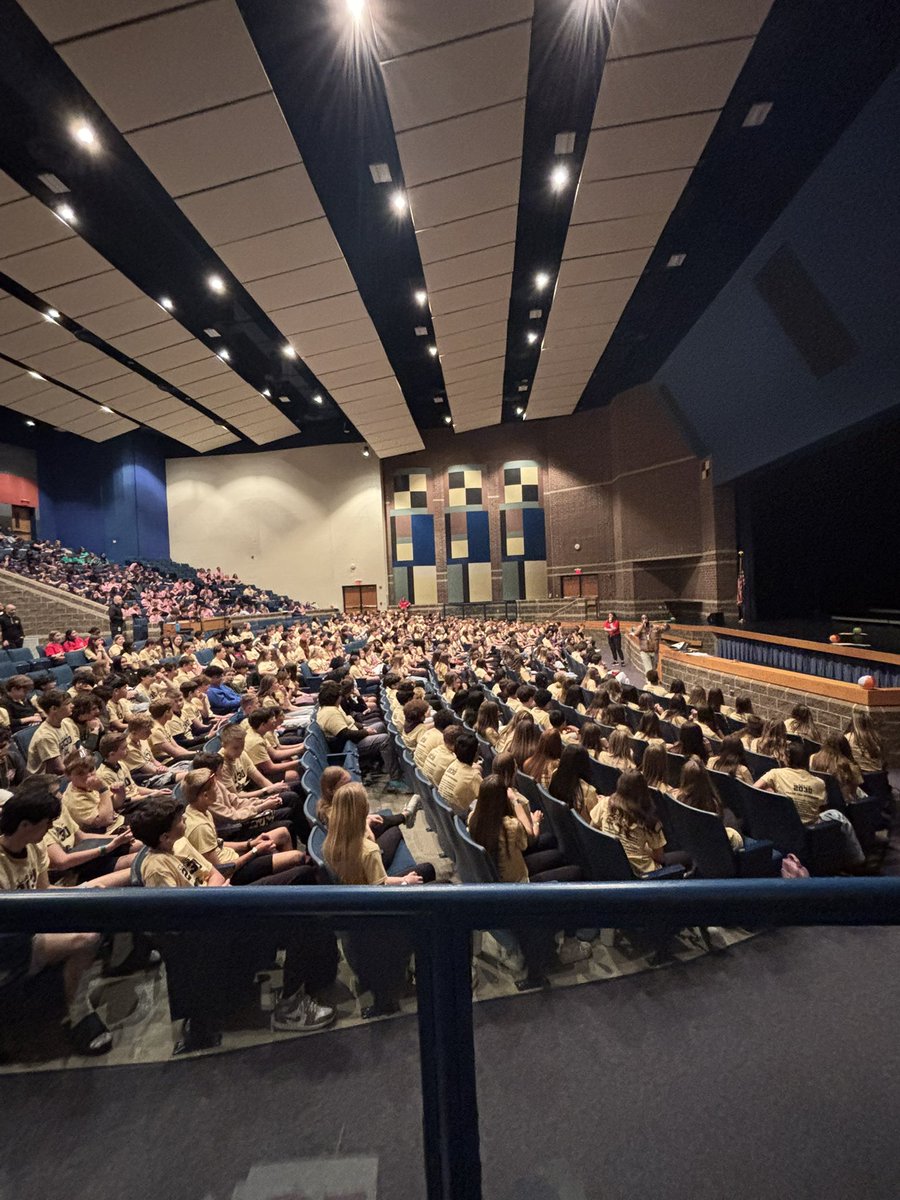 Perrysburg Junior High School tweet media