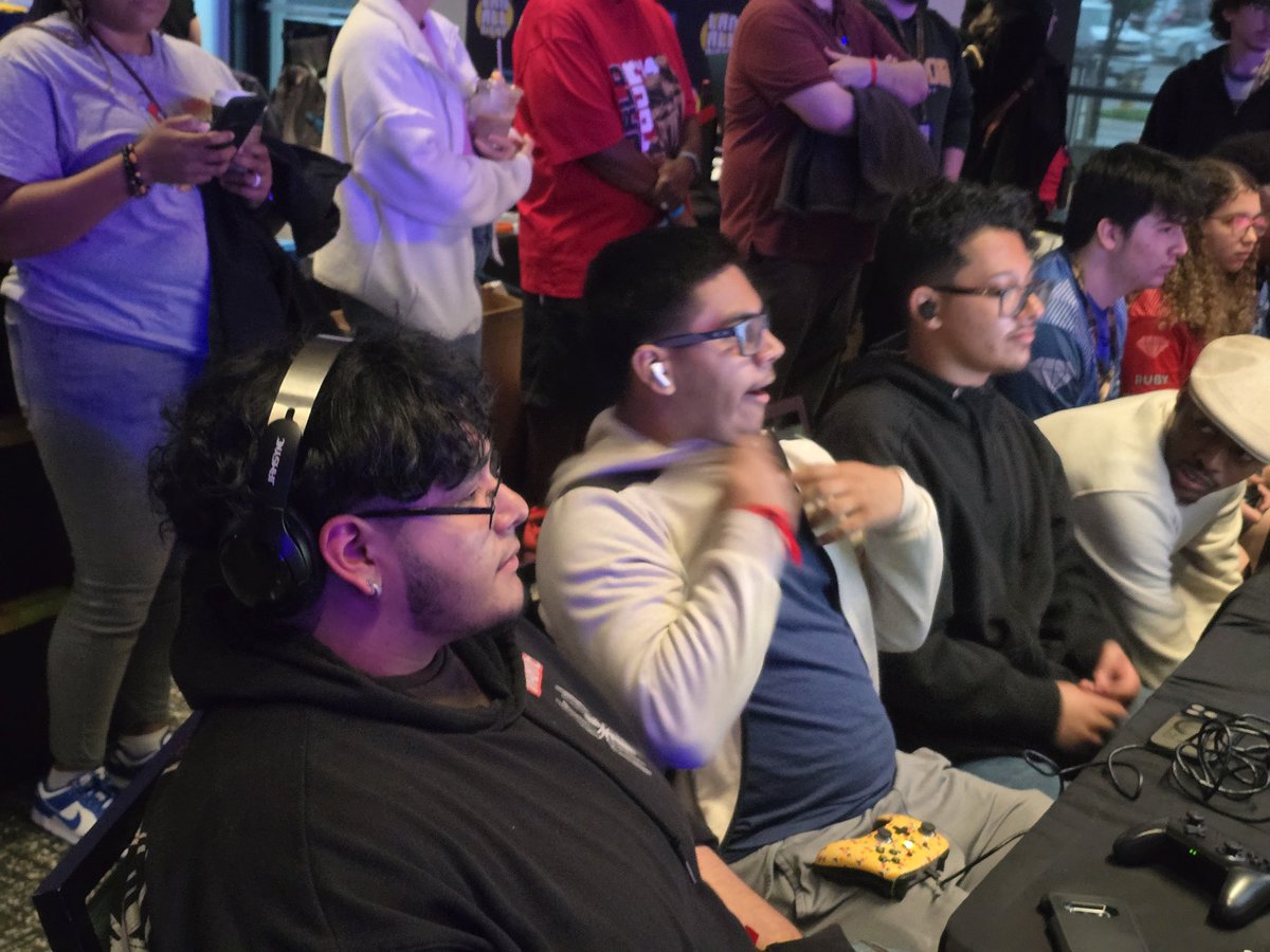 disdactivities's tweet image. 25 students. 3 schools. One big stage. 🎮👾 
Hillcrest, TAG, and New Tech showed up strong at the TexSEF State Esports Tournament in Waco, TX.
TAG &amp;amp; New Tech advanced 16 students to bracket play across Marvel Rivals, Smash, Mario Kart 8, and Rocket League. #Esports