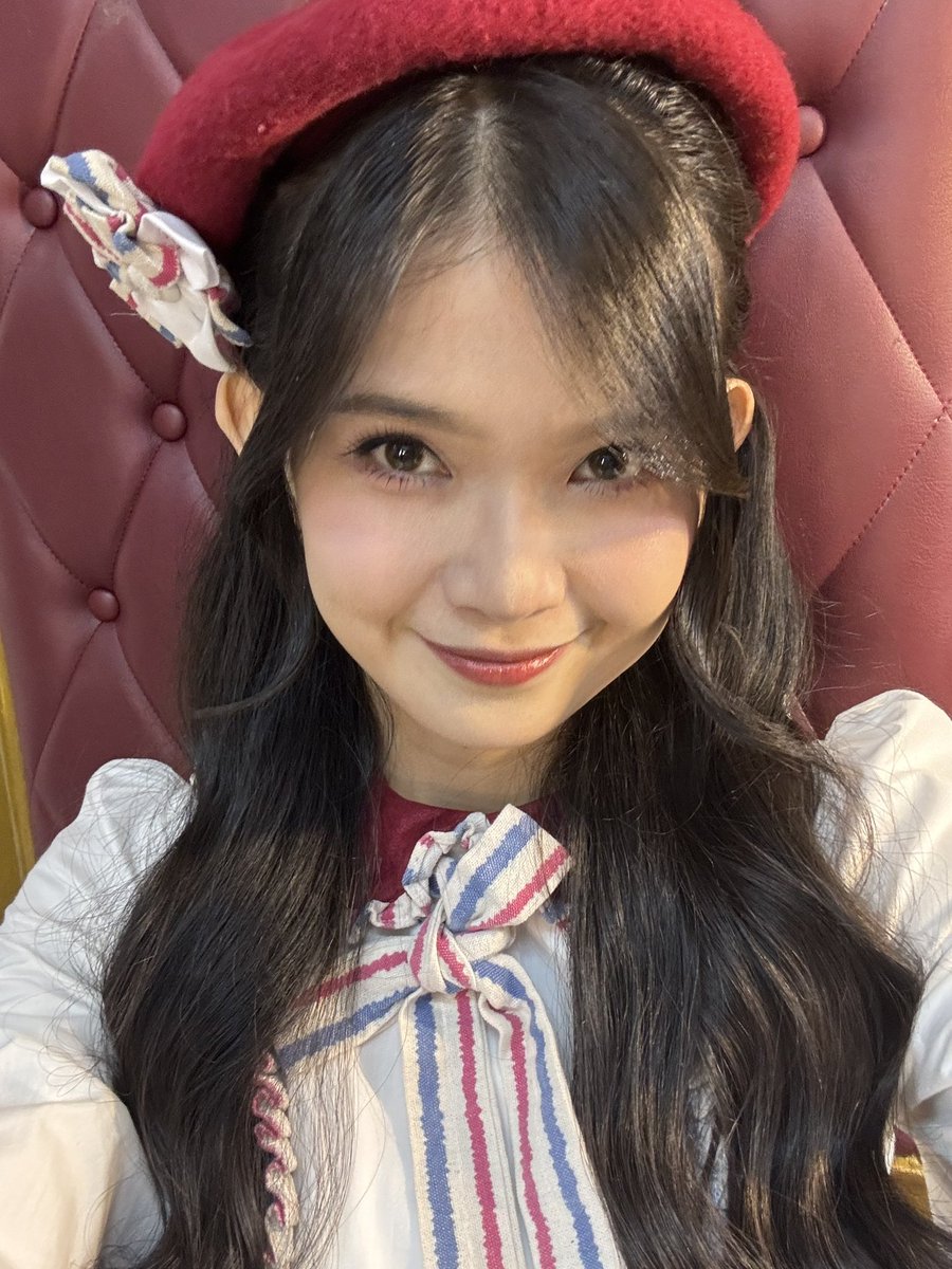 Indah Cahya tweet media