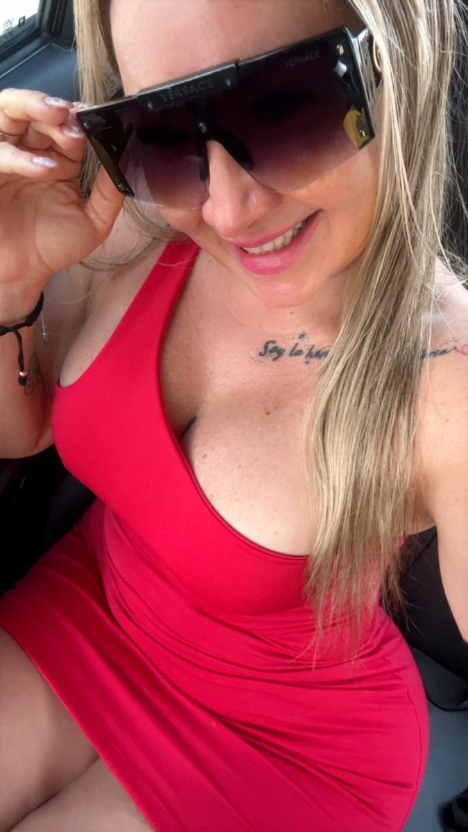 Mona Bella tweet media