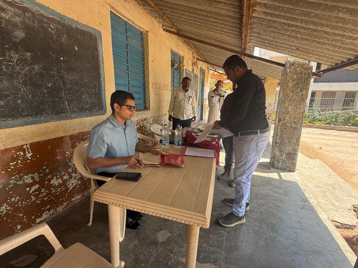 Collector & DM Banaskantha tweet media