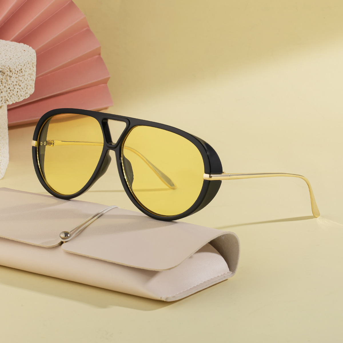 HermitinOptical's tweet image. OEM Aviator Sunglasses! Classic Double Bridge UV Shades. Wholesale &amp;amp; Custom Bulk Orders. 🕶️ #OEM #Sunglasses #B2B