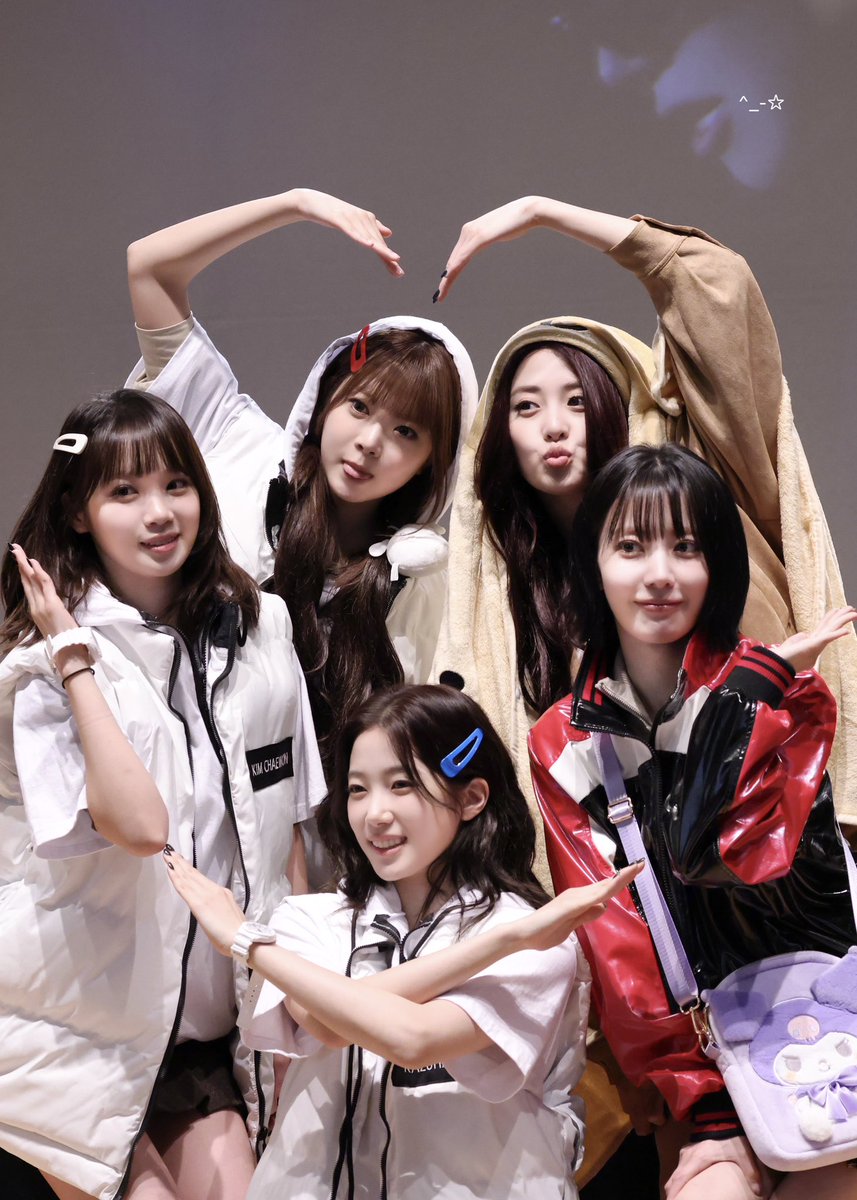 260502 
LE SSERAFIM 4TH ANNIVERSARY🌟⋆꙳

항상 행복을 줘서 고마워☆♡
짱세라핌 사랑해~!!!

#The_4th_FIMILY_Party
#LE_SSERAFIM #르세라핌
#LE_SSERAFIM4thAnniversary