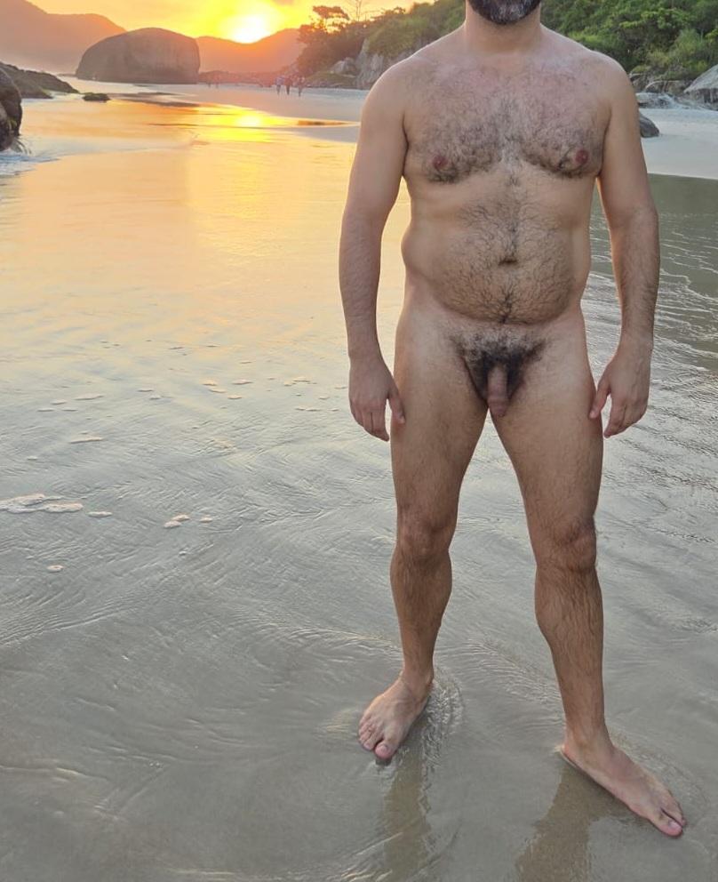 Peludo hairy flex 14K tweet media
