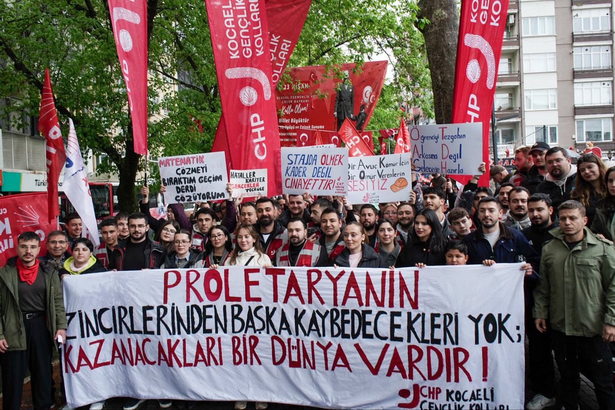 Özlem Ünal tweet media