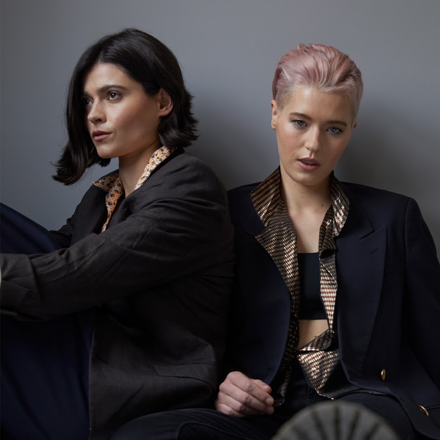 PunkPilgrimage's tweet image. @spaceacremusic This little indie trio from the UK is my latest musical fascination. @st_vincent vibes all over this! #Chemicals   youtu.be/nkyGHseDEFQ?si…