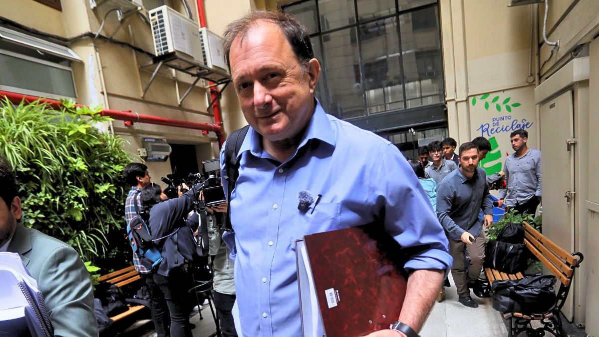 Jorge Heine tweet media