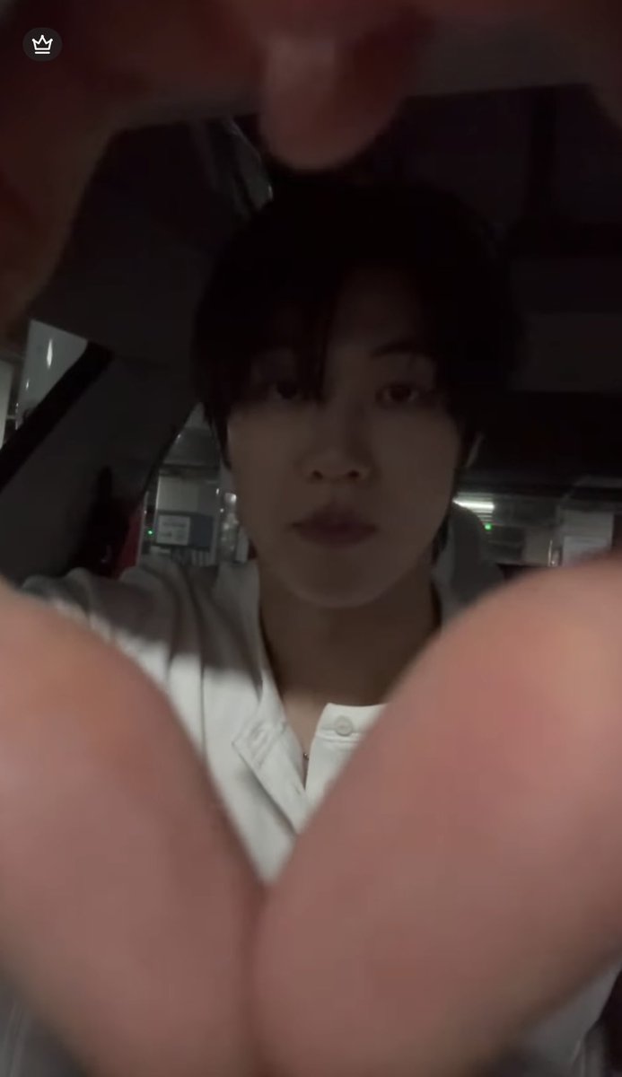 【 5월의 첫날, 이야기하러 와준 승협이 고마워~❤️

일상을 공유하는 승협이가 너무 좋아요!💐

당신을 정말 사랑합니다💕

편히자요 굿봠⭐️

#이승협 #JDON #LeeSeungHyub #승짱 #승협 #NFlying #엔플라잉 】