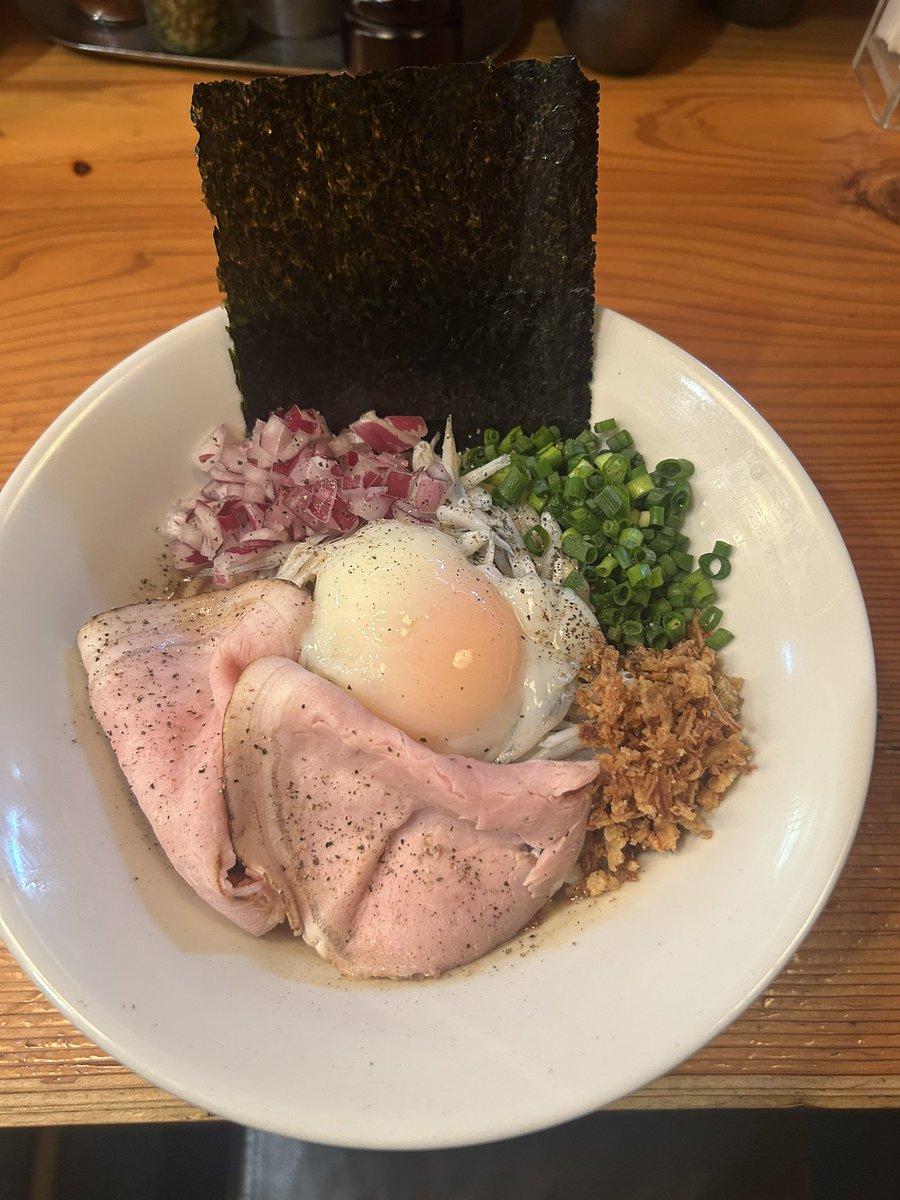 麺堂にしき @新宿歌舞伎町 tweet media