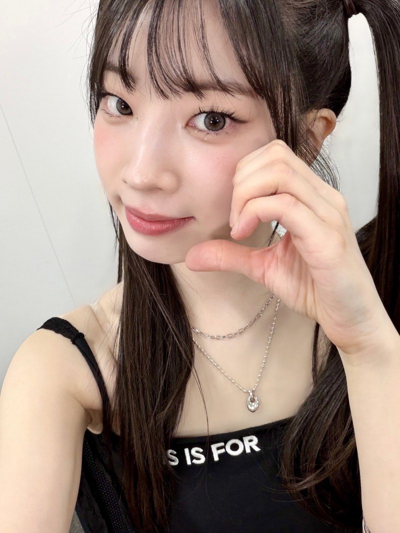 DAHYUN BASE tweet media