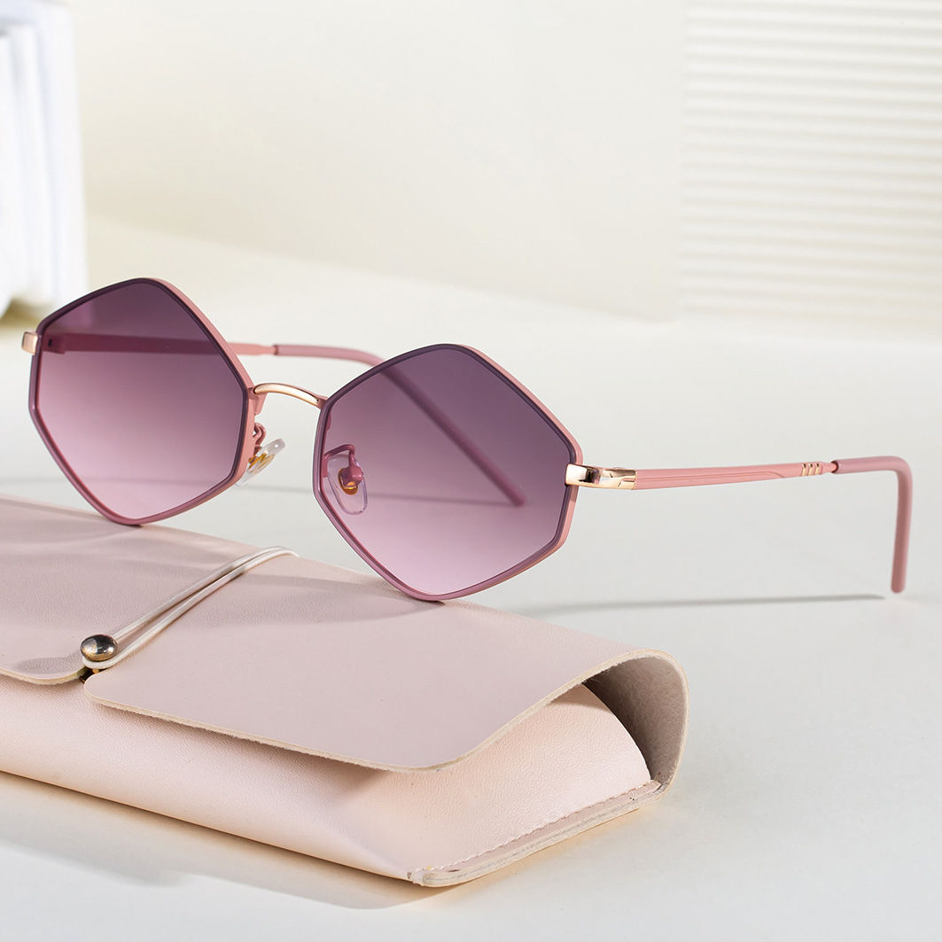 HermitinOptical's tweet image. OEM Polygon Shades! Premium UV Sunglasses for Driving. Wholesale &amp;amp; Custom. 🕶️ #OEM #Sunglasses #B2B
