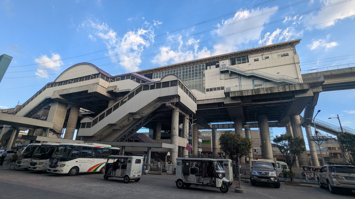 tktktk09's tweet image. LRT2号線の終点、Antipolo Station。
#フィリピン #Philippines
#ManilaLRT #LrtPhilippines
#アンティポロ #Antipolo
