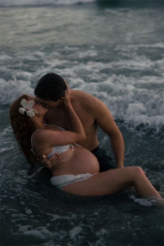 loveucouple's tweet photo. https://t.co/4Fyupg3oap