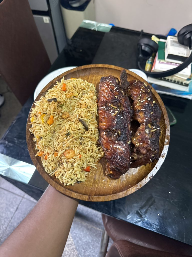Idongesit Uduehe(cook_idy) tweet media