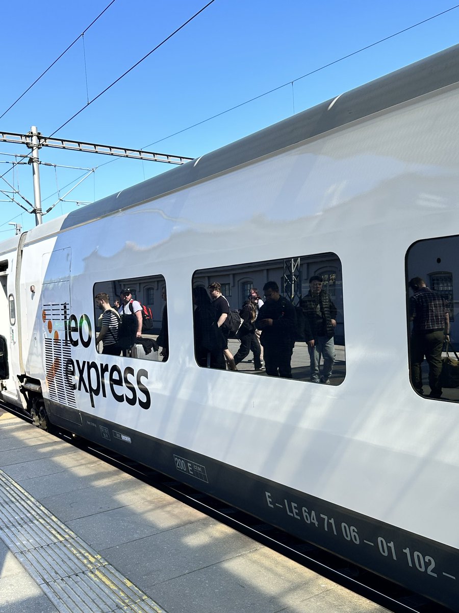 siddhusjoshi's tweet photo. @seatsixtyone I am onboard the LE-1219 to Bratislava right now. If there are any specific angles you would like, let me know! https://t.co/A3cgY6nYhA