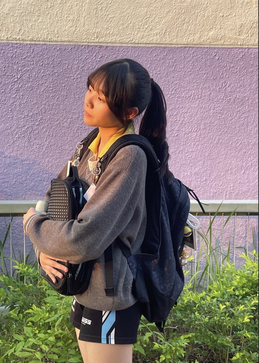 點解我咁乖 16 歲 2010 中學😛 tweet media