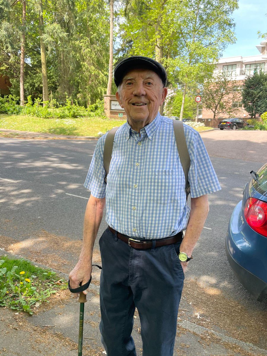 PPM_Expert's tweet photo. @29granitxhaka do you recognise this man from Storia in Radlett? https://t.co/V4q0iWS3dv