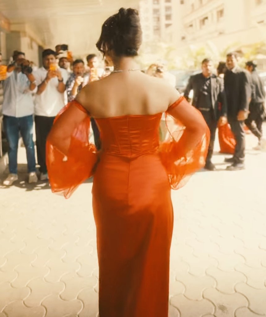 Main characters entry 💅❤️‍🔥
#Ashnoorkaur
#Abhinoor
