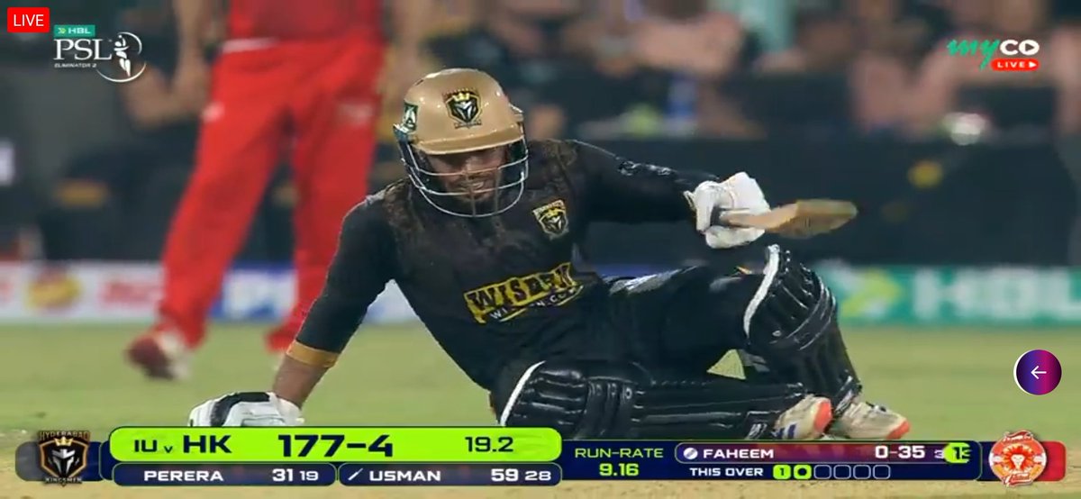 Ahsan981981's tweet photo. Usman Khan is truly something special , a remarkably hard fought innings. Even when Shadab made it challenging by limiting the spinners’ overs, he displayed outstanding versatility and composure throughout. Applause for Usman Khan. 👏
#kingsmen
#Islamabadunited 
#Psl https://t.co/BRs9F7Zehp