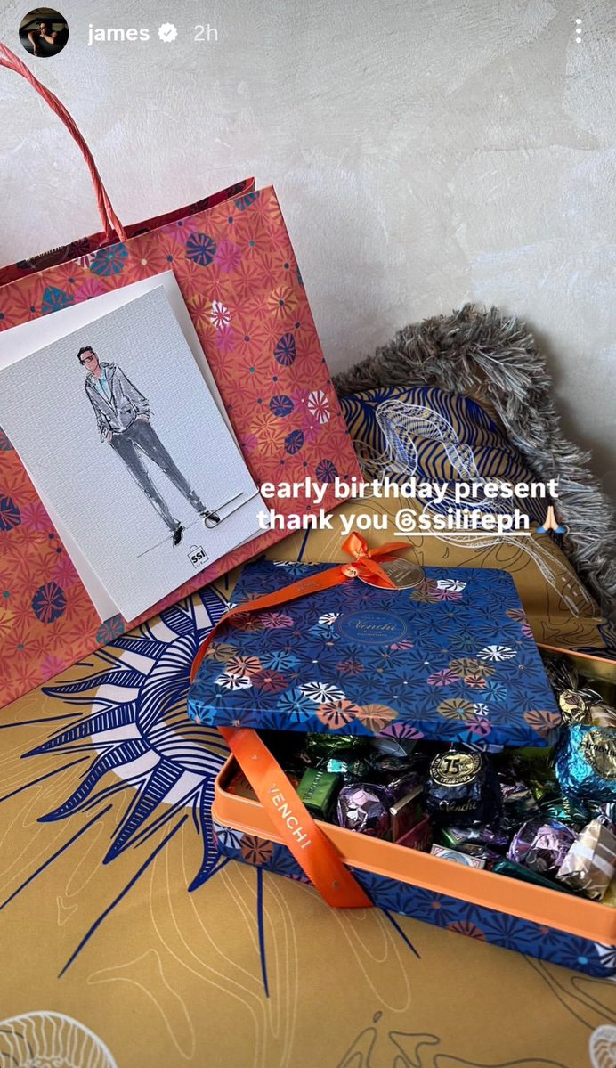 jamesbreed__'s tweet image. Wow! Early birthday present for bday boy 🎁🎁🎁🎁🎁🎁🎁🎁🎁🎁🎁

#jamesreid  #birthmonth  #day1