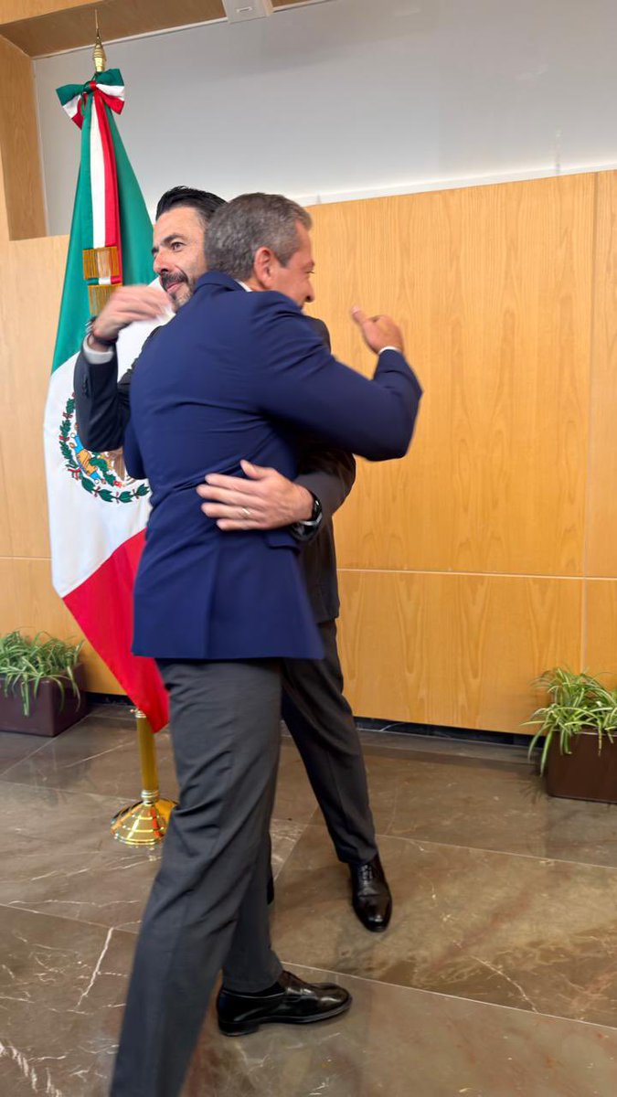 Francisco González tweet media