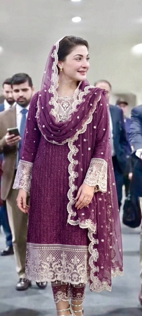 TAHIRMKHAN tweet media