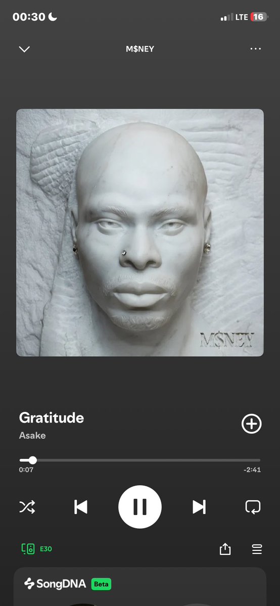 adewale2569's tweet image. You see this GRATITUDE TRACK SEH I fit die on top am say naaa perfect MUSIC. It has every Fvcking thing you need in a music. #Money  #Asake  #Landlord