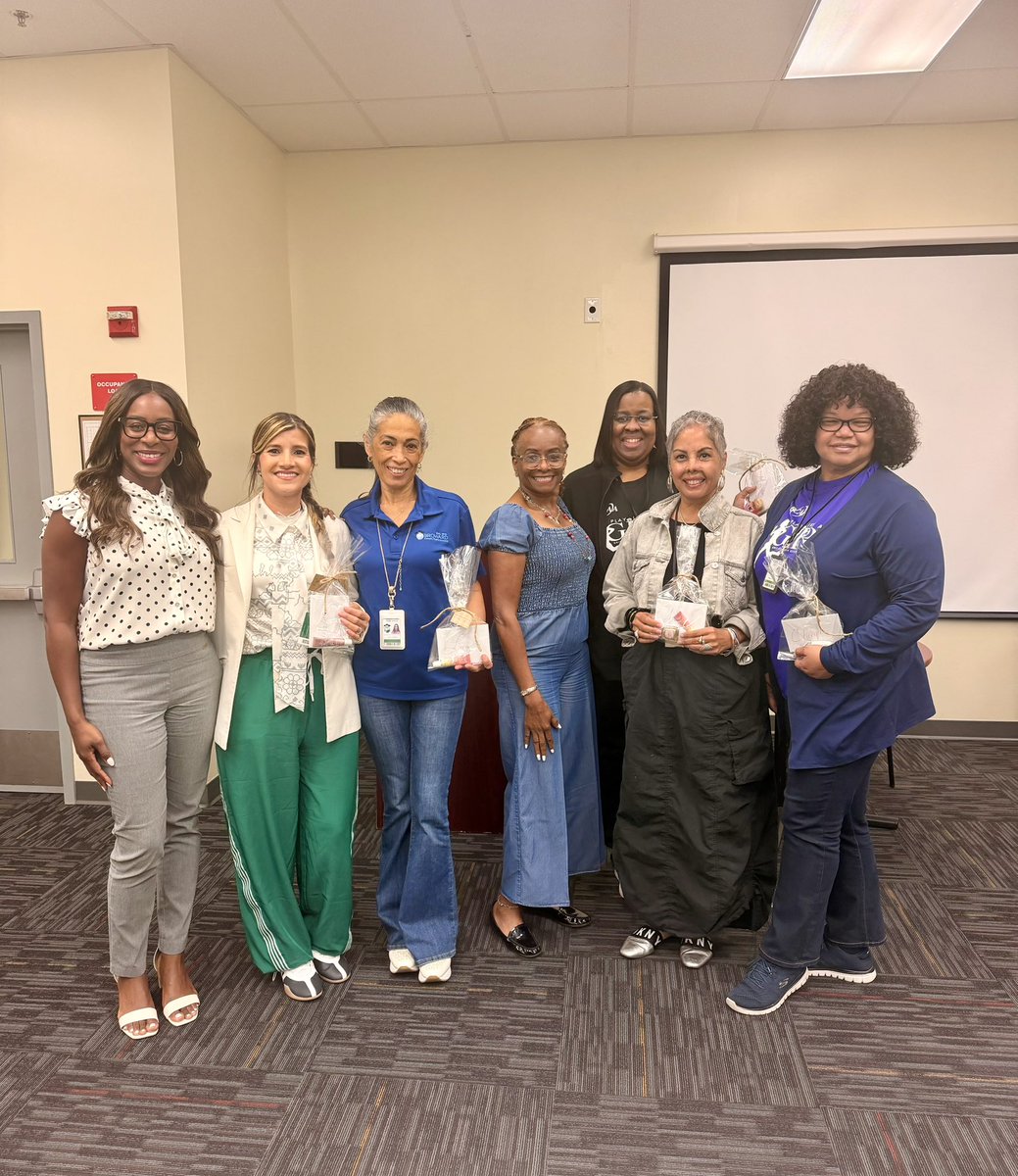 DrKFried's tweet photo. Even across different locations, our team stays connected in purpose and direction. 

Bringing together Magnet, School Choice, and Home Education, we stay aligned, collaborative, and moving the work forward.

Grateful for a team that shows up and stays focused on creating meaningful opportunities for our students and supporting our families. 💫

#WherePassionMeetsPurpose
#StrongerTogether