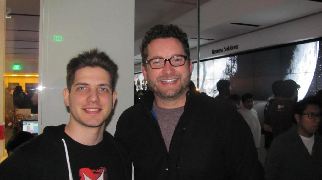 HaloTutor's tweet image. These are the voice actors of #redvsblue that I met while attending Halo: Combat Evolved Anniversary Midnight Launch in a local Microsoft Store back then