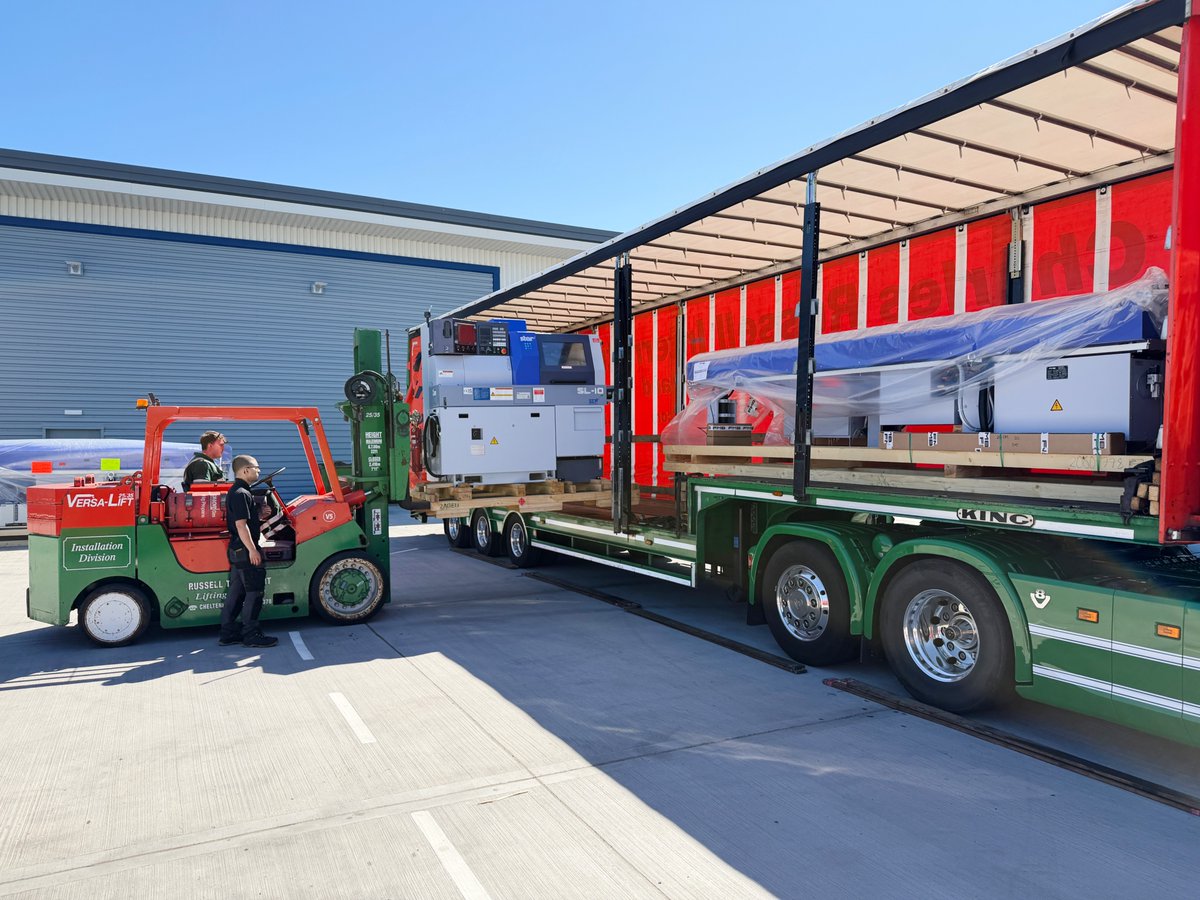 StarMicronicsGB's tweet photo. Harwin, a manufacturer of high-reliability interconnect devices and PCB hardware, is continuing its investment programme with the arrival of an SL-10 and an SR-20RIV Type E sliding head lathe at its Portsmouth facility. https://t.co/F0t2XBwYGG
