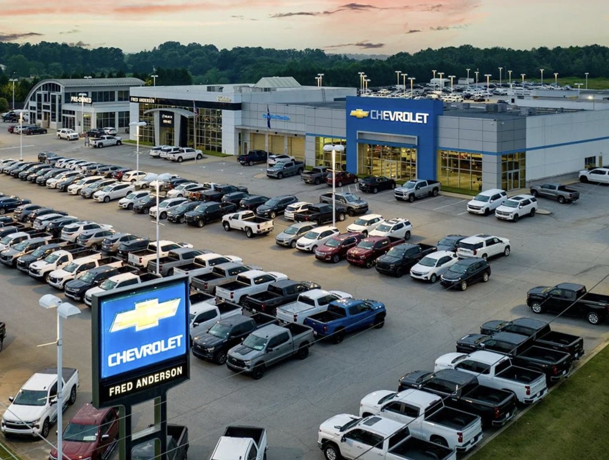 FredAndersonGM's tweet image. #FeedbackFriday, where we highlight some FAQs our dealership team gets!

❓How can I purchase a vehicle with your dealership? 
We have great vehicles ready to test drive in person! Customers also have the ability to online purchase as well as home delivery options.