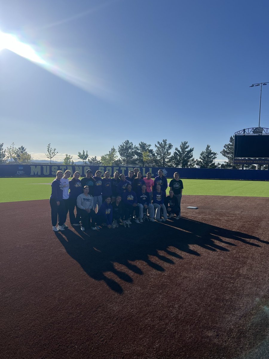 wnmu_sb's tweet photo. A morning at The Yard...☀️😊

Don't forget to help this group hit their spring fundraising goal! Just 278.00 left! 

https://t.co/0Hi80mf2cc https://t.co/SCFHfz4Hib