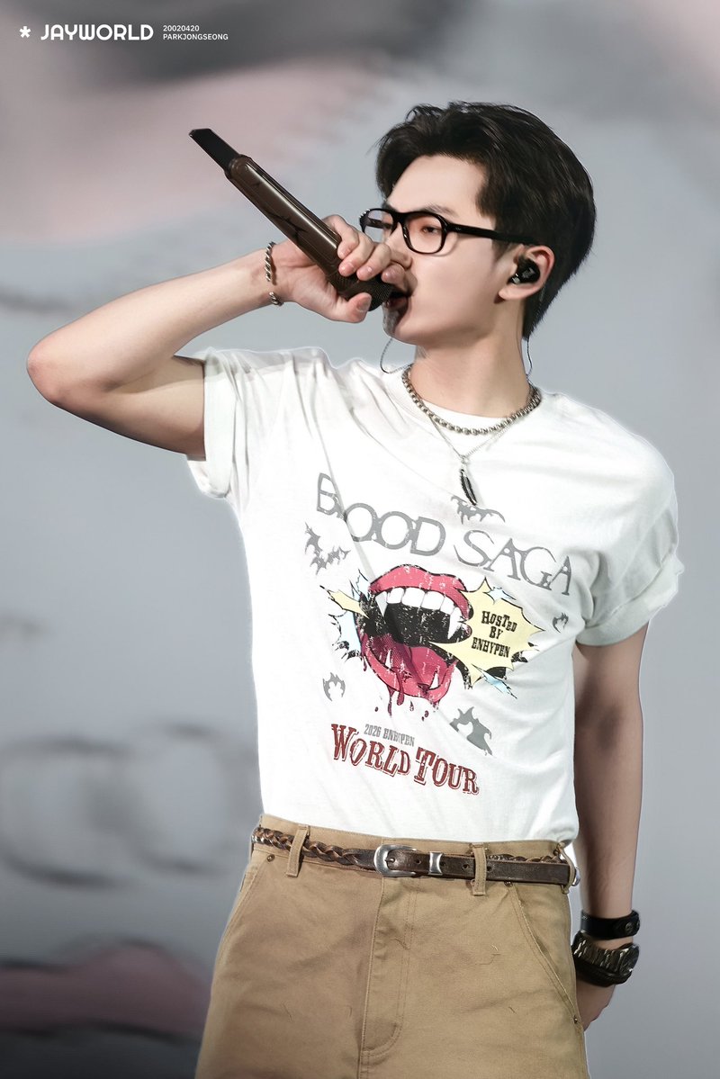 JayWorld tweet media