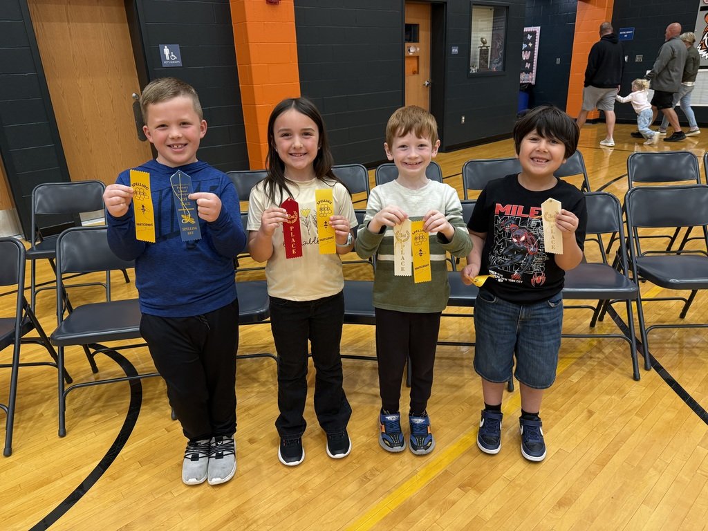 PrimaryLCSC's tweet photo. Congratulations to our 1st Grade Spelling Bee Champions! 

1st Place- Owen Kohus
2nd Place- Julia Kisor
3rd Place- Michael Stevenson &amp; Skylar Cameron https://t.co/h5Zl9dUoDn