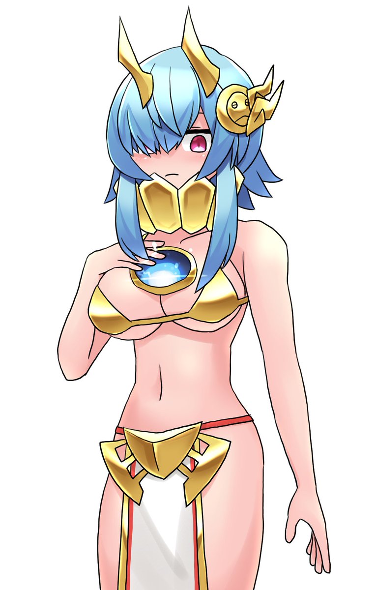 ムザルミ 巨乳 金ビキニ