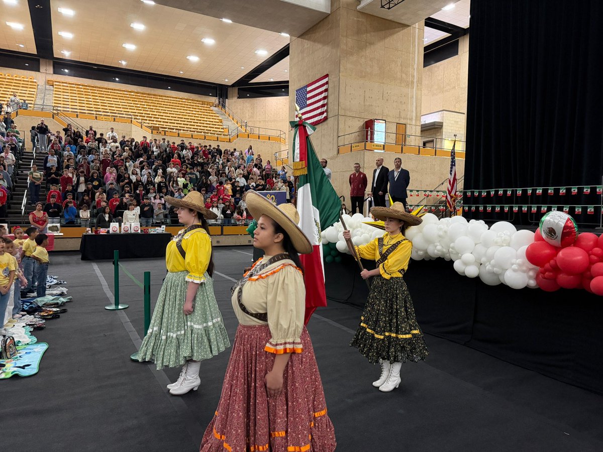 El cónsul titular <a href="/Gamboz_Frontera/">Gamaliel B M</a> estuvo presente en Midland, Texas, para participar en el evento conmemorativo del 5 de mayo organizado por Hispanic Cultural Center of Midland y <a href="/Midland_College/">Midland College</a>. 
#DiplomaciaCulturalMX #IMME