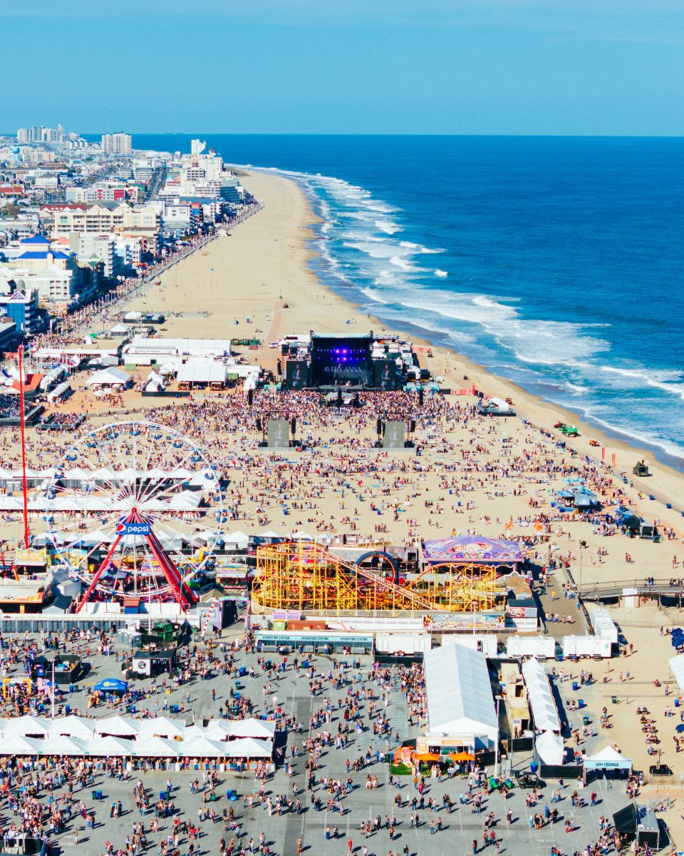 ctrycallingfest's tweet photo. Picture perfect views from Ocean City 😍 https://t.co/0hfnAv4lxA