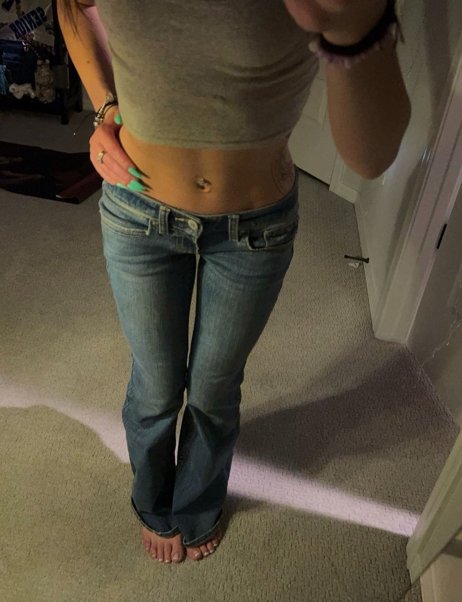 Findom Hazel tweet media