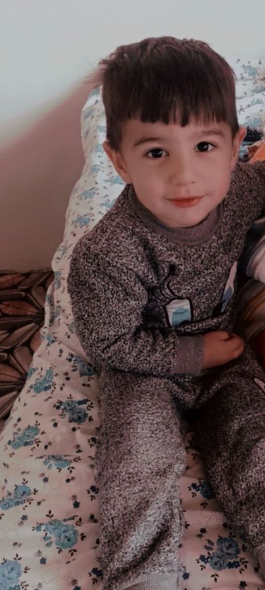! #Vanbelediyebaşkanıtutukla
Koltuğu, Hamza'dan kıymetli değil !