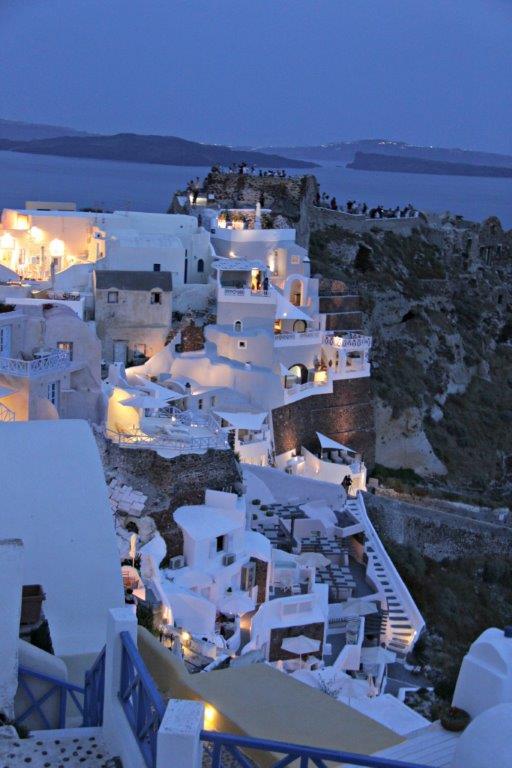 CompassandFork's tweet image. #Santorini: 5 Great Things to Do When Visiting for the First Time bit.ly/2EhfNW5 #ttot #travel