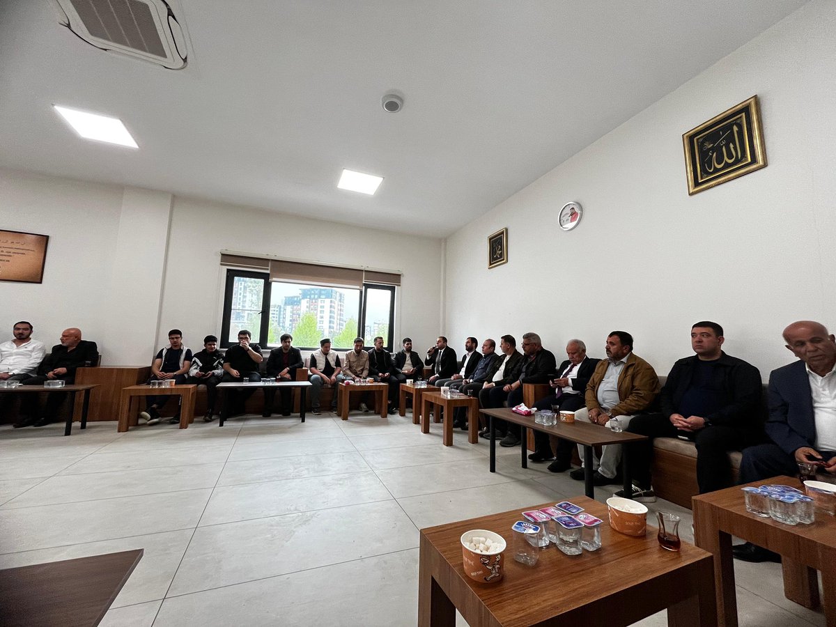 AK Gençlik Şahinbey tweet media