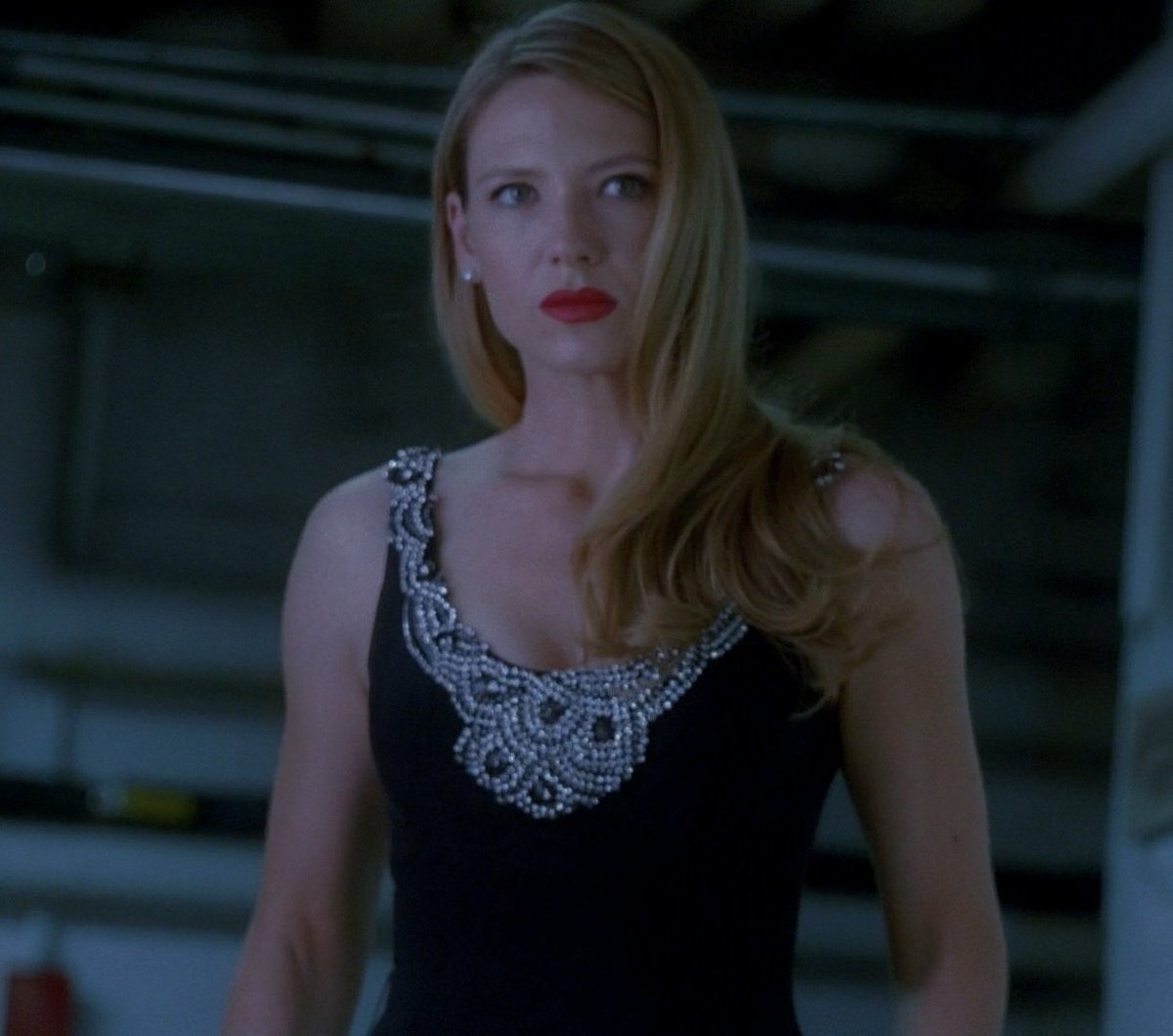 michlastone's tweet image. NÃO TAVA PREPARADA PRA ISSO #Fringe