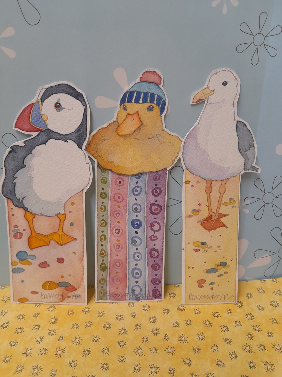 slhattersley's tweet photo. The 2026 #BookmarkProject auction starts at 6pm on Tuesday 5th May and has over 450 bookmarks available to bid on doodled by authors illustrators and celebrities All the money raised will go to support projects at Katiyo Primary School in Zimbabwe Bid here https://t.co/JdX3wRrzFR https://t.co/GVKkg5mFSD