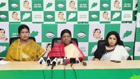 🚨 Odisha Politics | The Opposition BJD has announced a statewide “Nari Adhikar Abhiyan” from May 10–25, accusing BJP of delaying implementation of the Women’s Reservation Bill despite its passage in 2023.

BJD alleges linking the Bill with delimitation has pushed women’s
