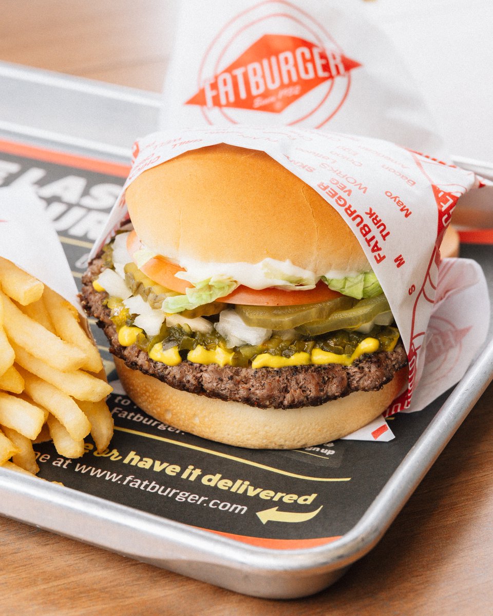 Fatburger's tweet photo. This is your sign to act up over a burger 🍔🤤 #NationalHamburgerMonth https://t.co/1EcXxTNDuy