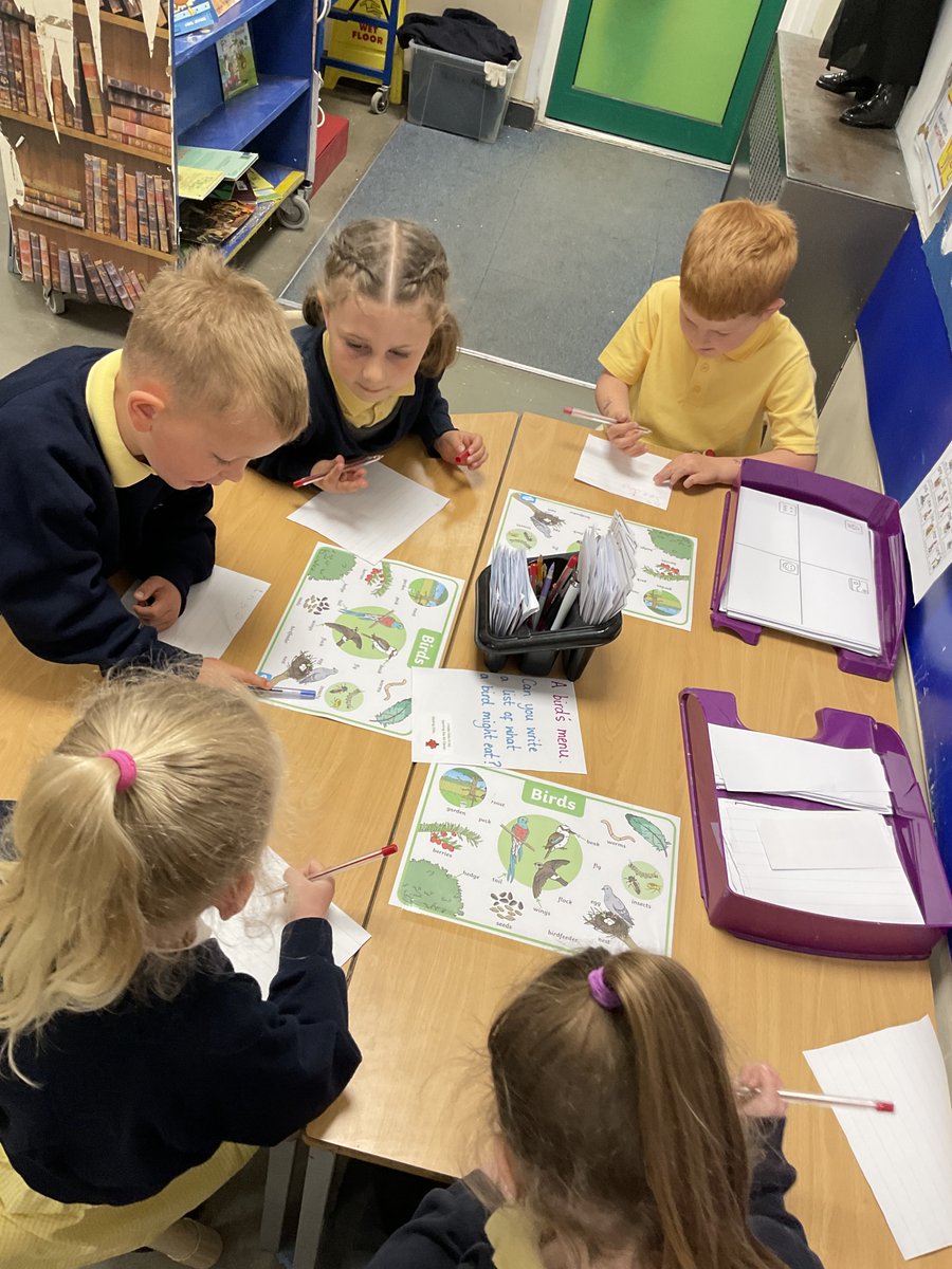 LancotSchool's tweet image. So many wonderful writing opportunities in Reception this week! 📝The children have been brilliantly using their phonic knowledge to sound out and write words and full sentences. Great job, everyone! We are so proud of your hard work and progress. 
#Phonics #EYFS #WritingSkills
