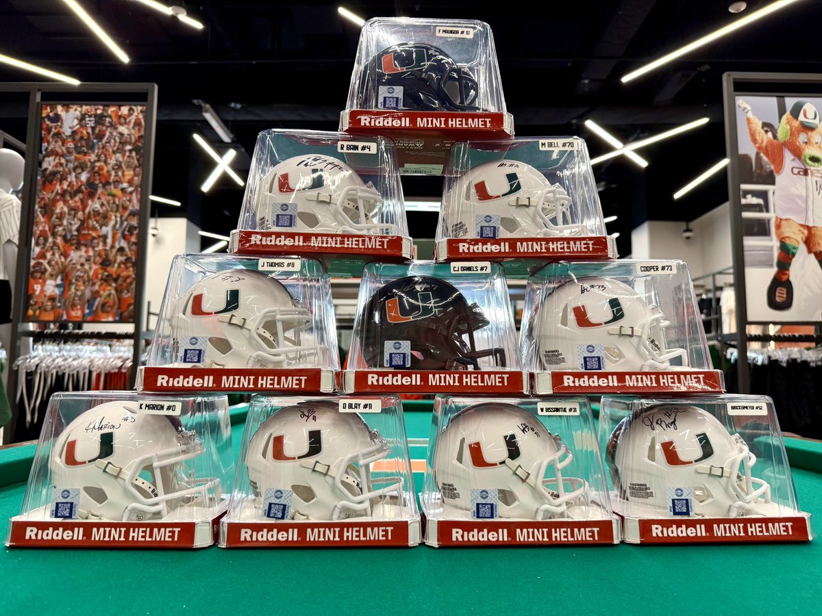 mrcaneslegend's tweet photo. Congratulations to the @CanesFootball players who are embarking on their NFL journey! Your visits to @Miamihts were truly inspiring. We wish you a future filled with great success. Thank you for all you did for the U  -https://t.co/HQOQ88GQaw #Canes4Life #UFamily 🙌🏈💪 https://t.co/uWYJPAznGD