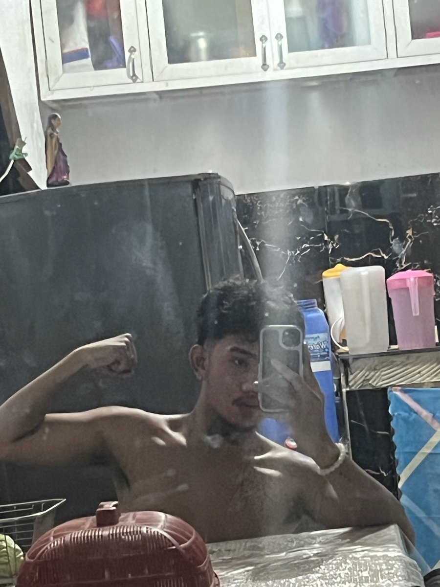pog_30 tweet media