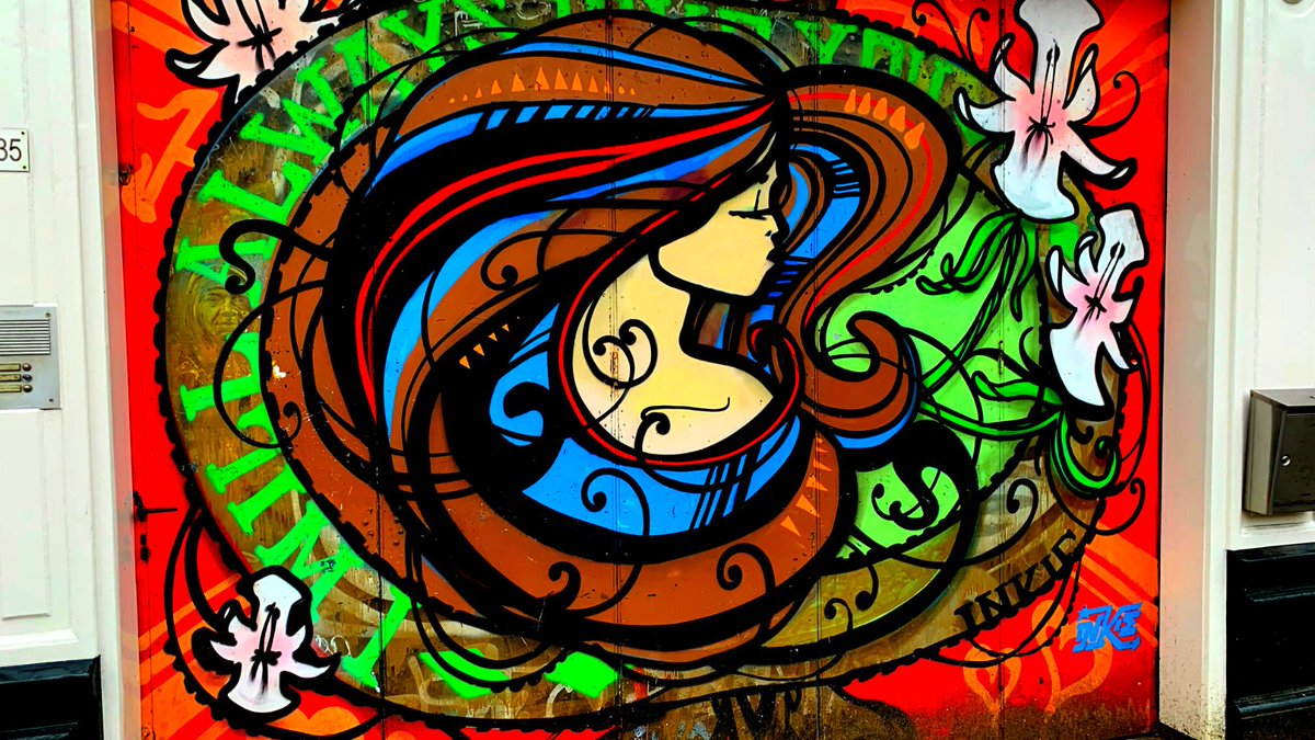 EverNoize's tweet image. ✨🎨📷🎵 Street art in… #Amsterdam 🇳🇱
I came across this one when I was over there ❤️ 🙂 Nice, eh? 😉

#streetart #music #musician #rock #rockmusic #triphop #triphopmusic #triprock #triprockmusic #electronicmusic #electronica