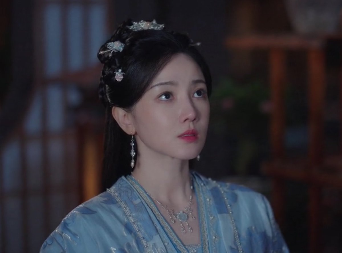 cdrama directors when they want to cast a pretty woman who’s supposed husband always mistreats her: